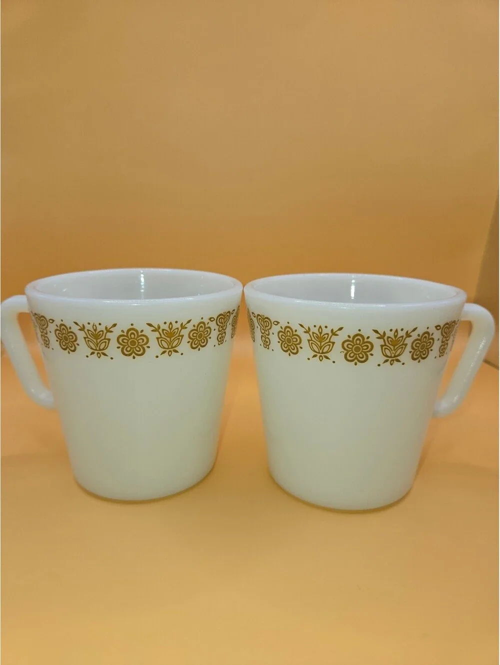 Vin. Pyrex Butterprint MilkGlass Coffee Mugs Set of 2 with Golden Floral Pattern